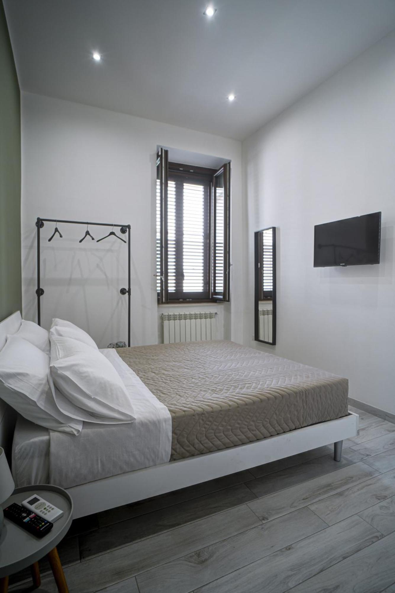 Alivi Indipendent Apartment Brindisi Exterior foto